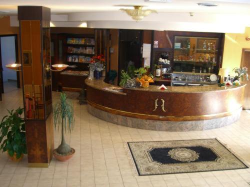 Hotel Ambasciatori Calitri Exteriör bild